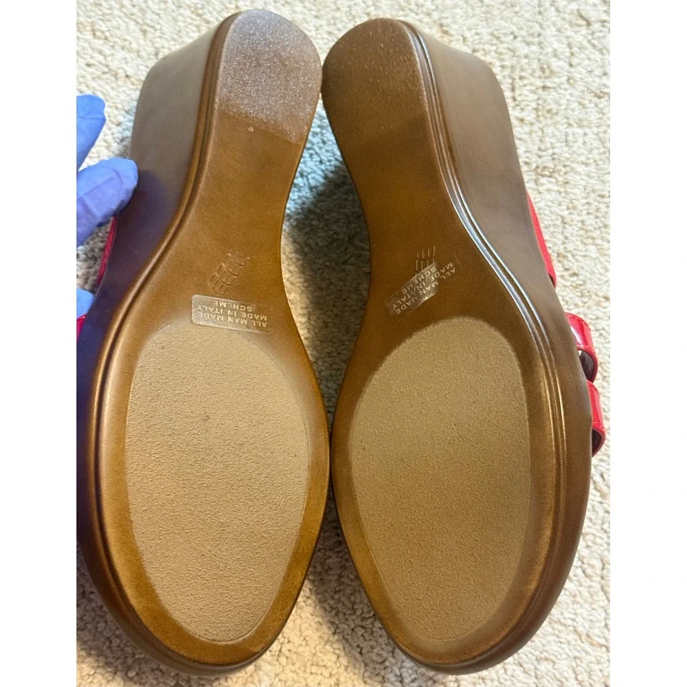Italian Shoemakers Wedge Sandals Womens 8.5 Red Good Elastic Patent Slide Italy